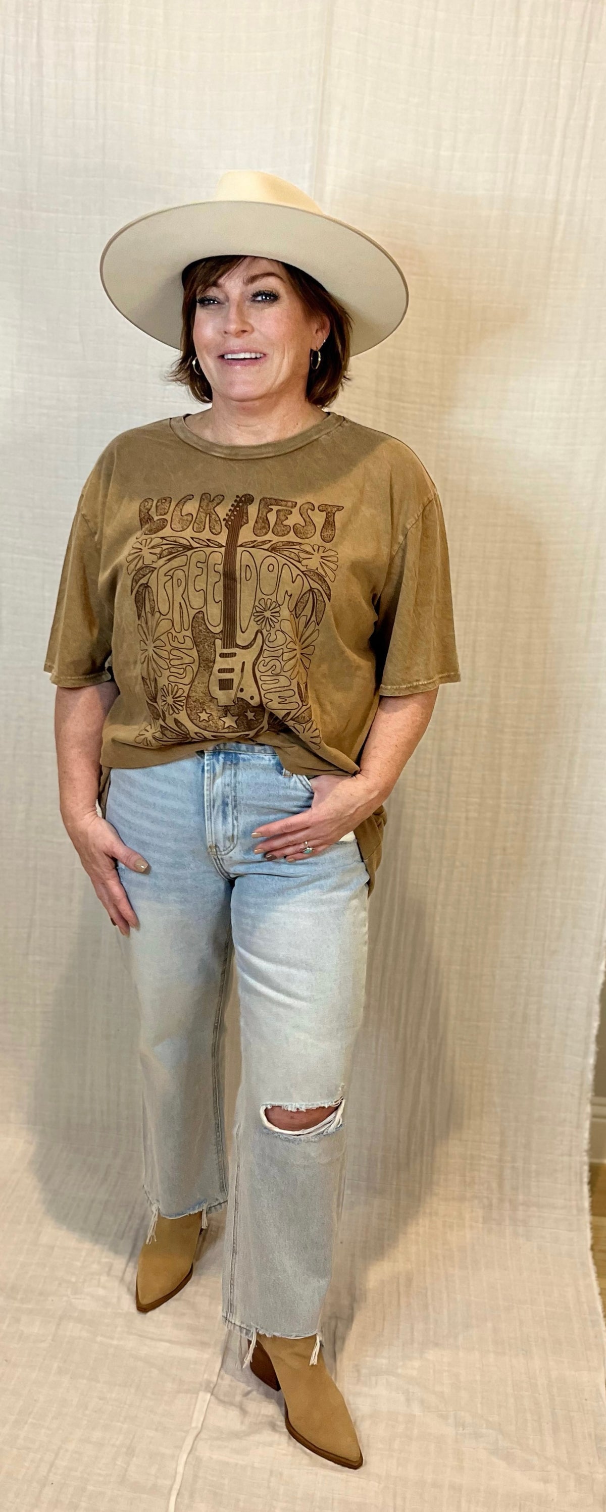 Kathy Rock Fest Freedom Vintage Tee | TAUPE