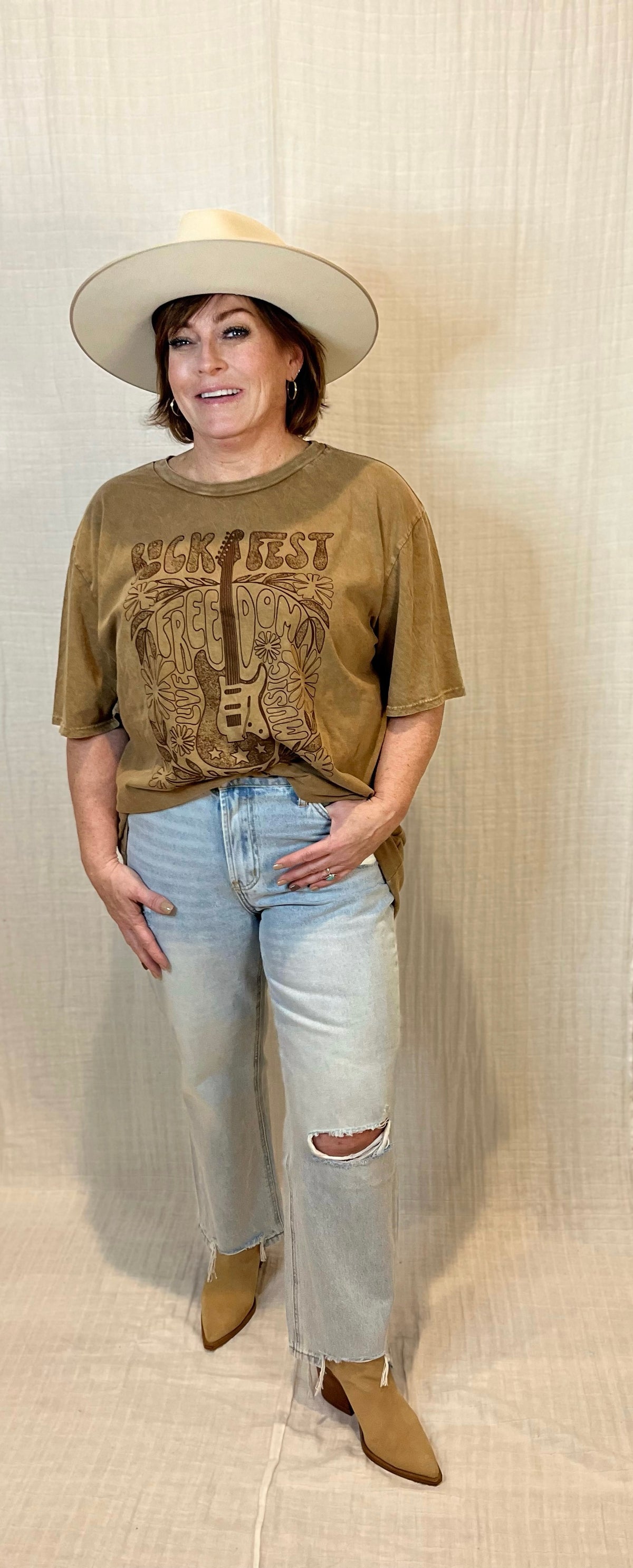 Kathy Rock Fest Freedom Vintage Tee | TAUPE